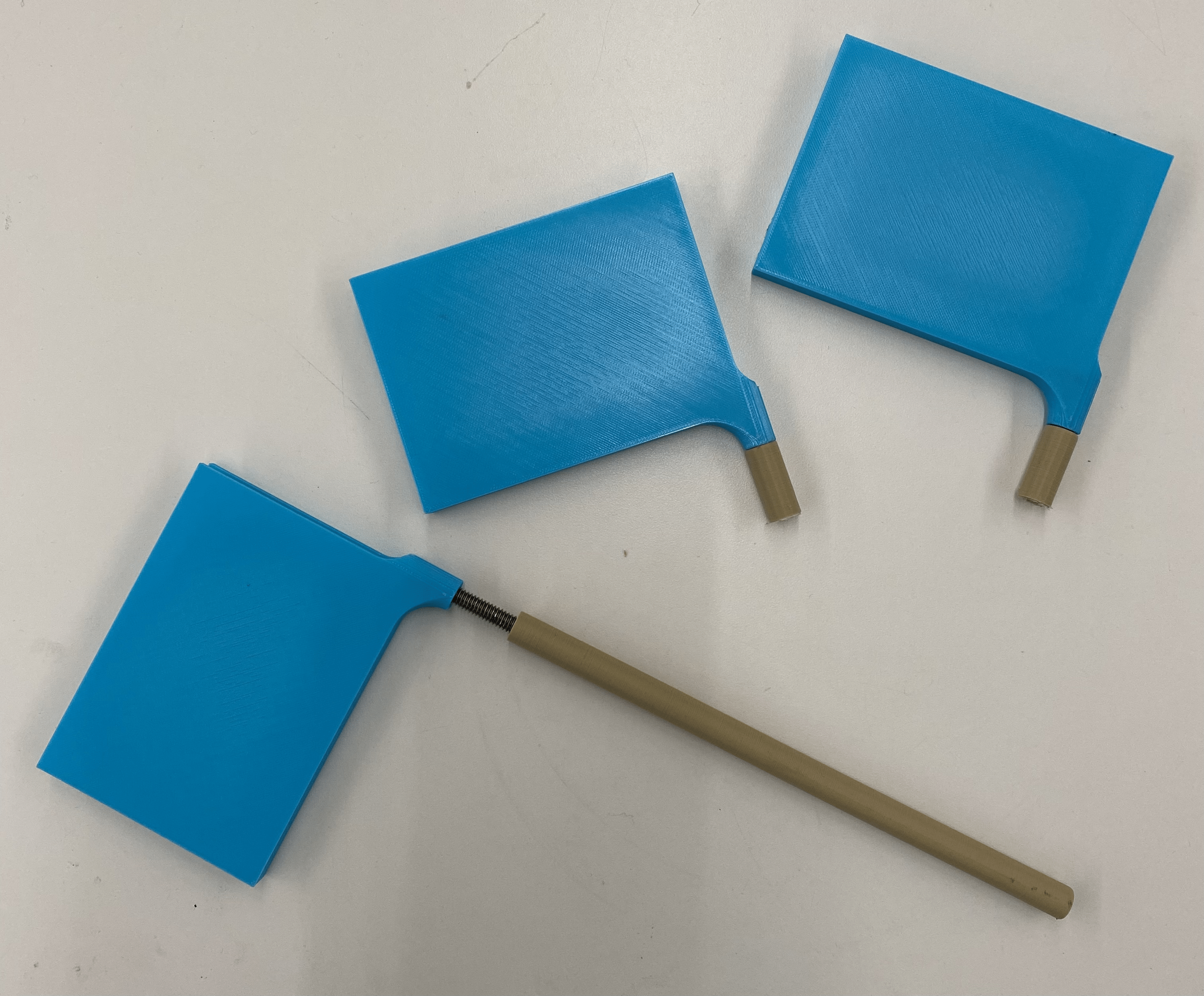 paddle and dowel with screw